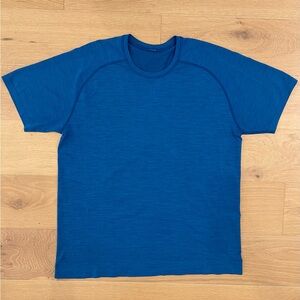 Men’s Lululemon Short Sleeve Athletic Tee - X Large - Blue